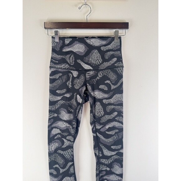 Lululemon Womens Leggings Warp Ice Grey Black Wunder Under Pant Pull On Size 6 - Picture 8 of 10